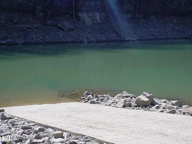 108 Acres of Land for Sale in Speedwell, Tennessee