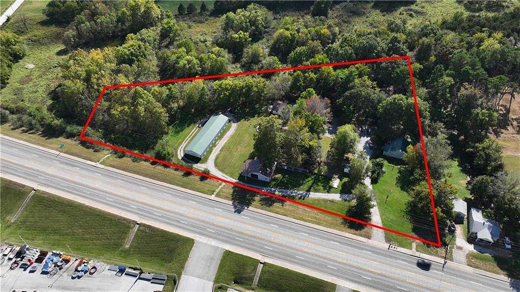 2.9 Acres of Improved Commercial Land for Sale in Berryville, Arkansas