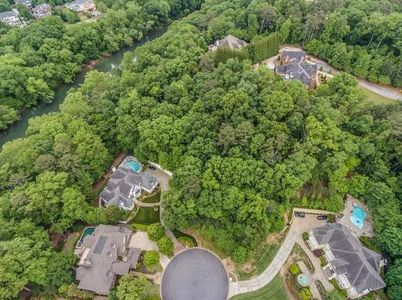 0.8 Acres of Residential Land for Sale in Atlanta, Georgia
