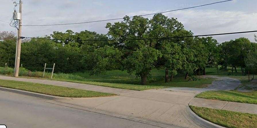 1 Acre of Residential Land for Sale in Mansfield, Texas