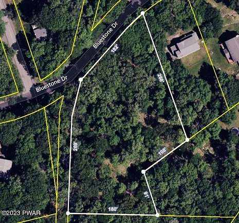 1.41 Acres of Residential Land for Sale in Lords Valley, Pennsylvania