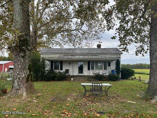 4.2 Acres of Residential Land with Home for Sale in Fountain, North Carolina