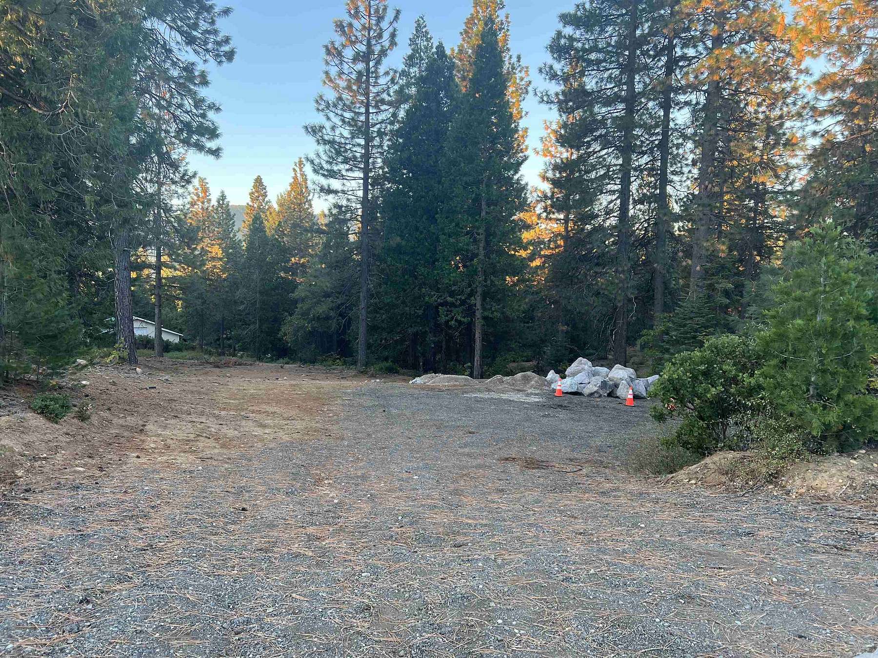 1.2 Acres of Mixed-Use Land for Sale in Mount Shasta, California