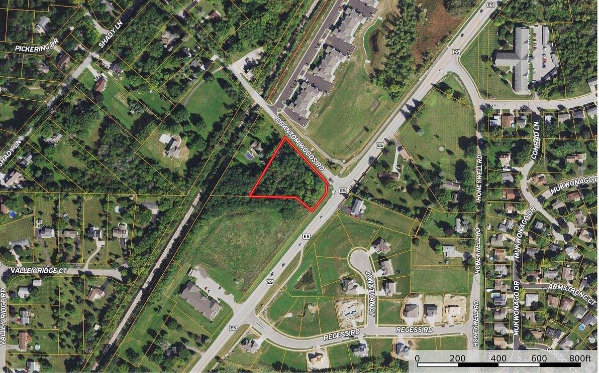 1.5 Acres of Commercial Land for Sale in Mukwonago, Wisconsin