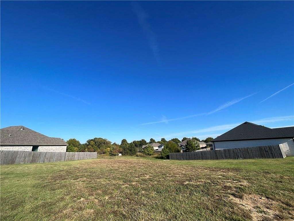 2.7 Acres of Residential Land for Sale in Fayetteville, Arkansas
