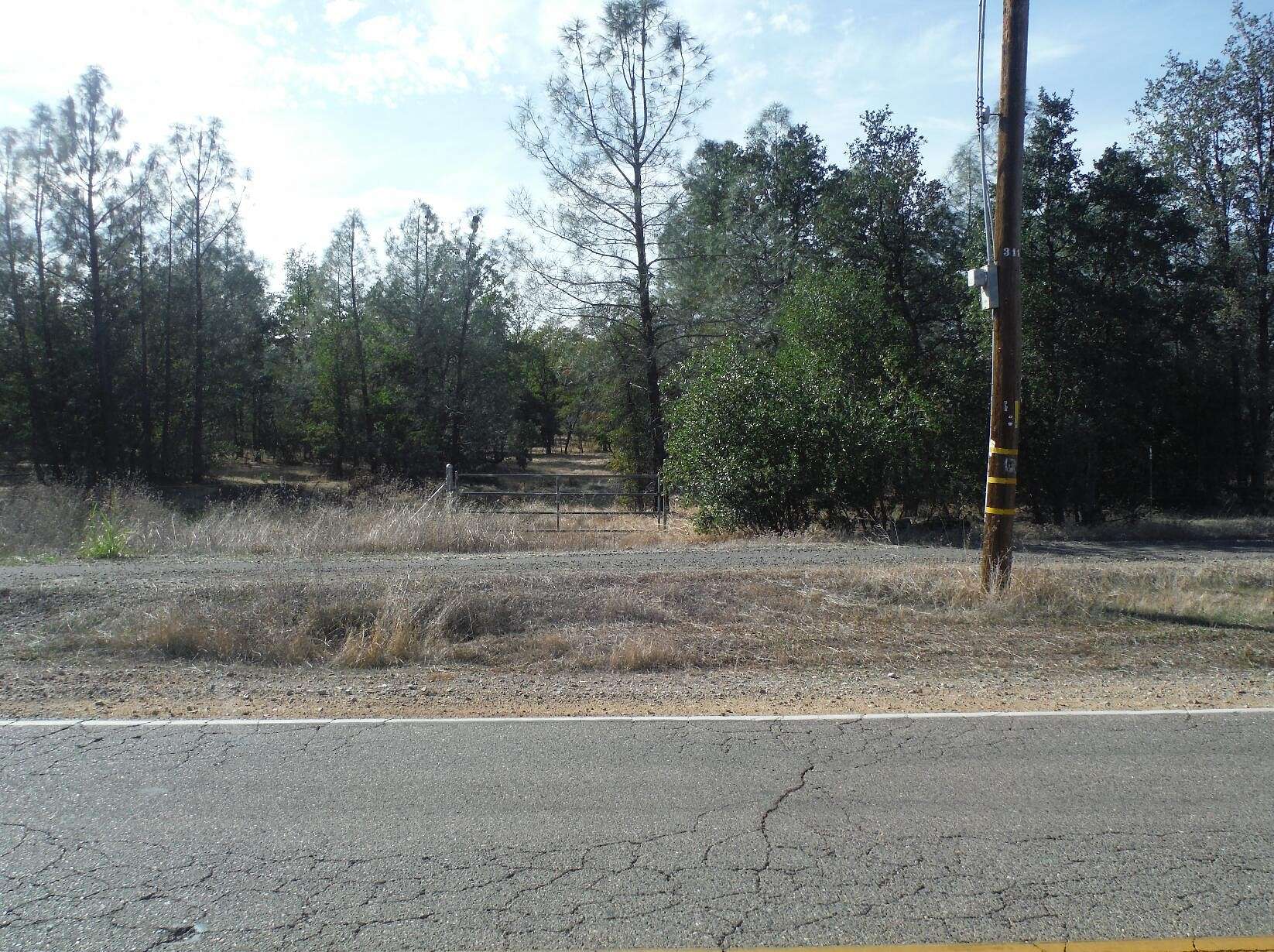 40 Acres of Land for Sale in Anderson, California