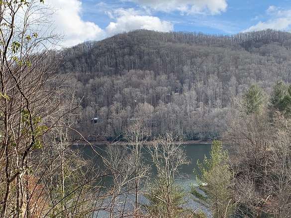 1.01 Acres of Land for Sale in Nantahala Township, North Carolina