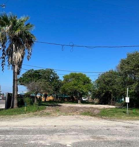 0.35 Acres of Commercial Land for Sale in Rockport, Texas