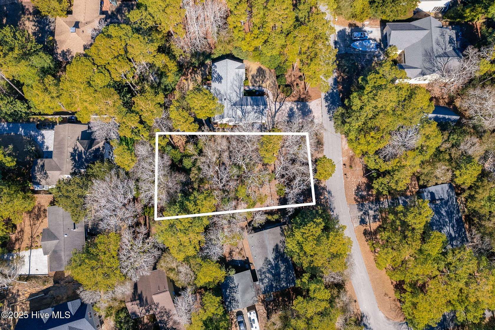 0.27 Acres of Residential Land for Sale in Pine Knoll Shores, North Carolina