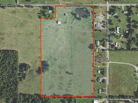 22 Acres of Agricultural Land for Sale in Tahlequah, Oklahoma