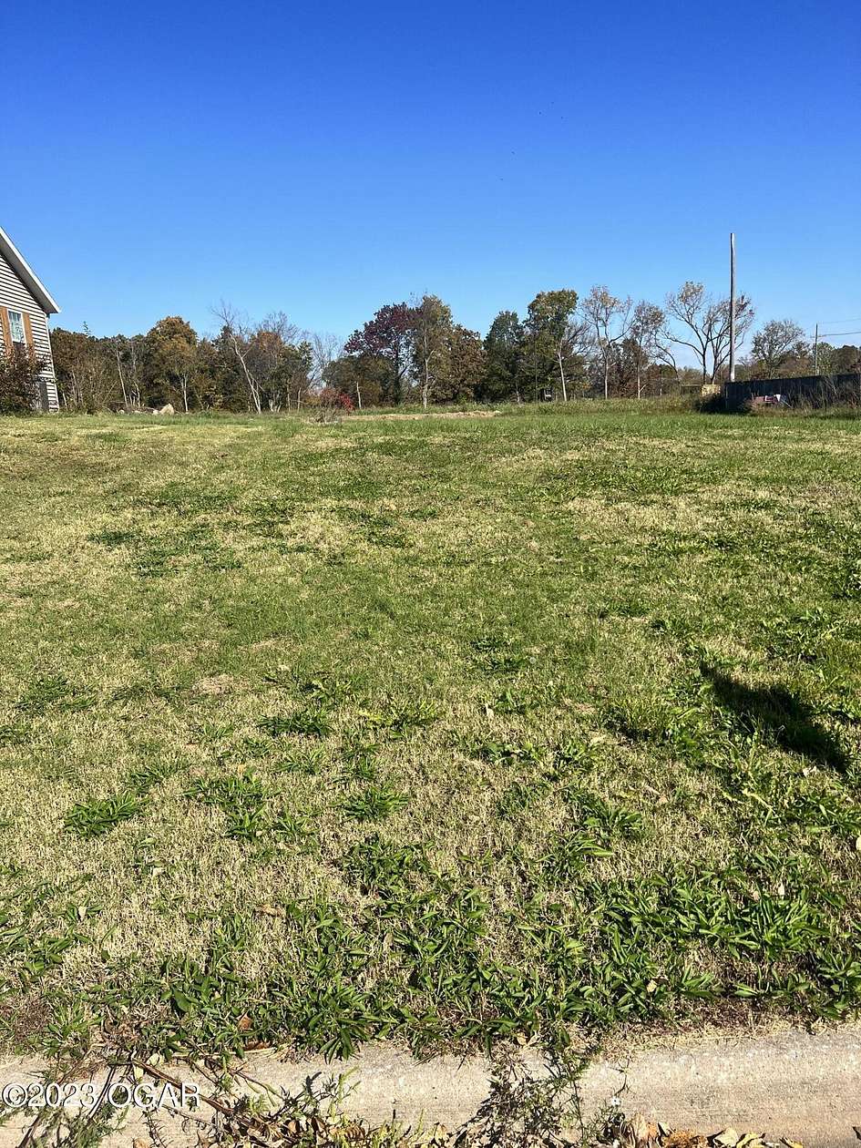 0.24 Acres of Residential Land for Sale in Carthage, Missouri