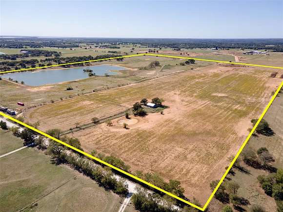 122 Acres of Land for Sale in Collinsville, Texas