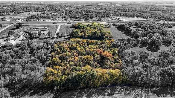 18.5 Acres of Mixed-Use Land for Sale in Sweet Springs, Missouri