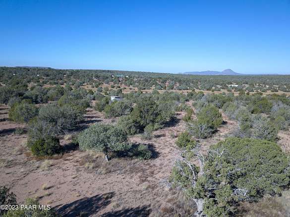 13.9 Acres of Recreational Land for Sale in Ash Fork, Arizona