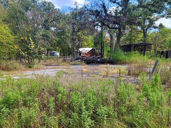 0.56 Acres of Residential Land for Sale in Malakoff, Texas
