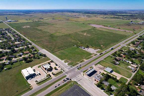 40 Acres of Commercial Land for Sale in Lawton, Oklahoma