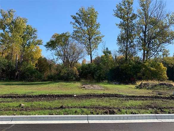 0.33 Acres of Residential Land for Sale in Owatonna, Minnesota
