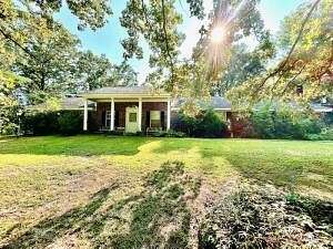 2.5 Acres of Residential Land with Home for Sale in Saltillo, Mississippi