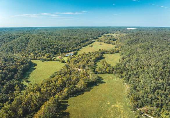 925 Acres of Recreational Land & Farm for Sale in Black, Missouri