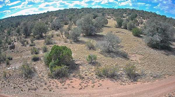 2 Acres of Residential Land for Sale in Seligman, Arizona