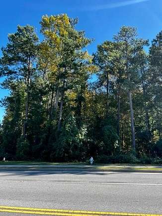 0.96 Acres of Mixed-Use Land for Sale in Acworth, Georgia
