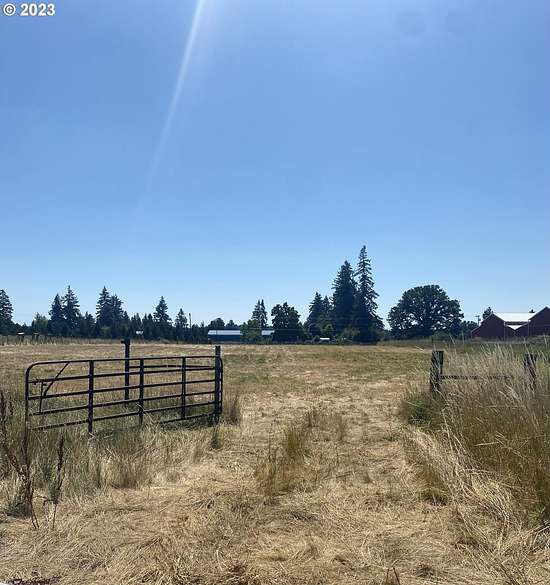 5.6 Acres of Land for Sale in Eagle Creek, Oregon