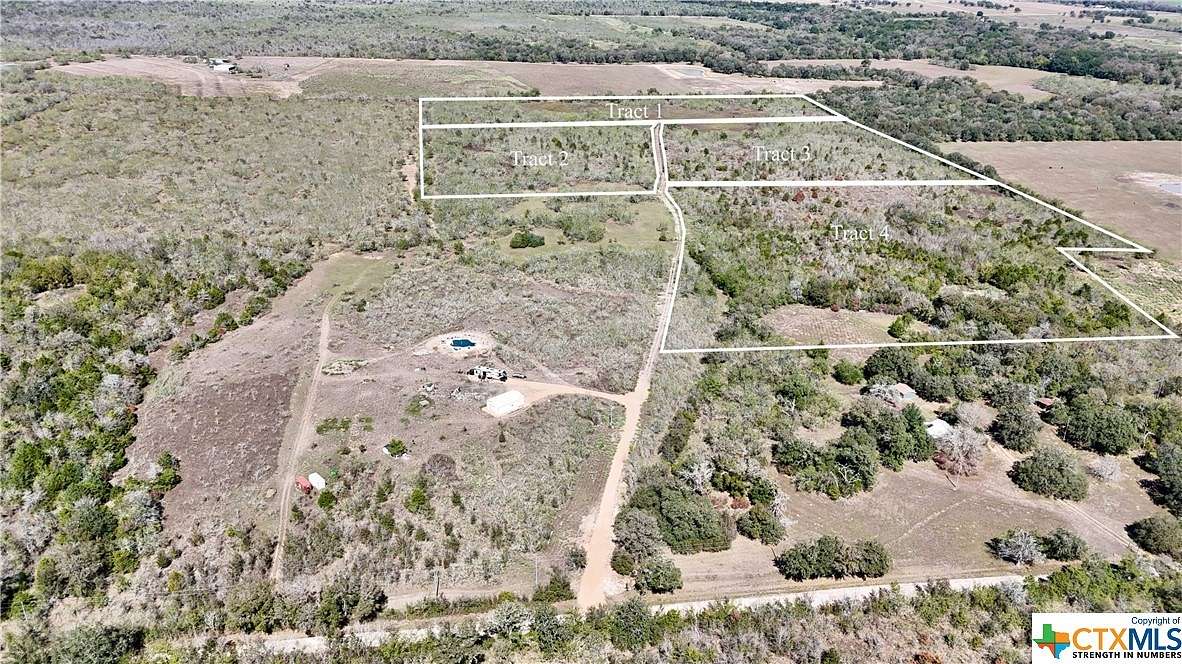 13.216 Acres of Agricultural Land for Sale in Waelder, Texas