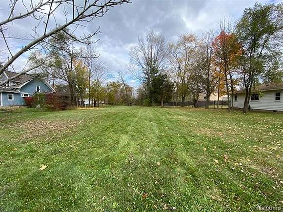 2.45 Acres of Mixed-Use Land for Sale in Van Buren Charter Township, Michigan