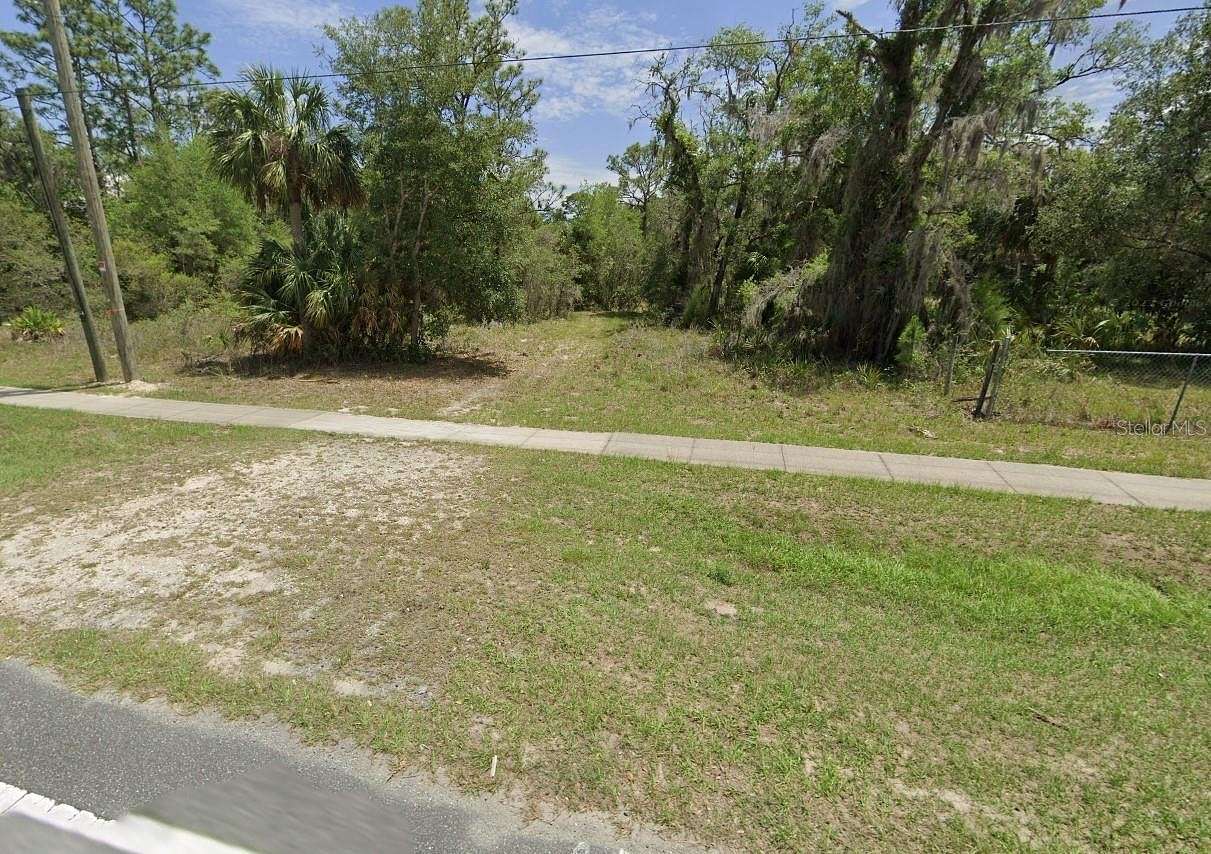 1 Acre of Commercial Land for Sale in Inglis, Florida