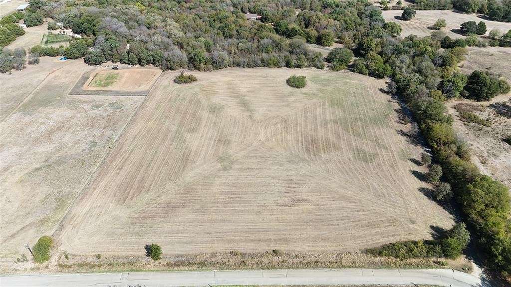 2 Acres of Land for Sale in Aubrey, Texas