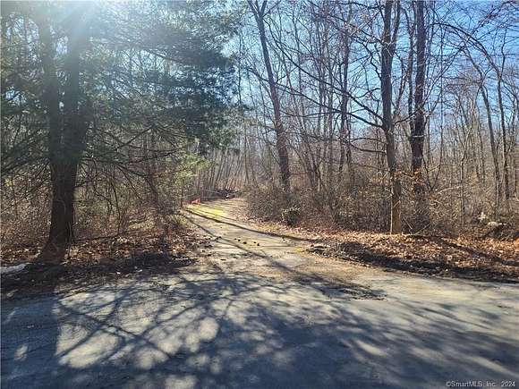 40.9 Acres of Land for Sale in Montville Town, Connecticut