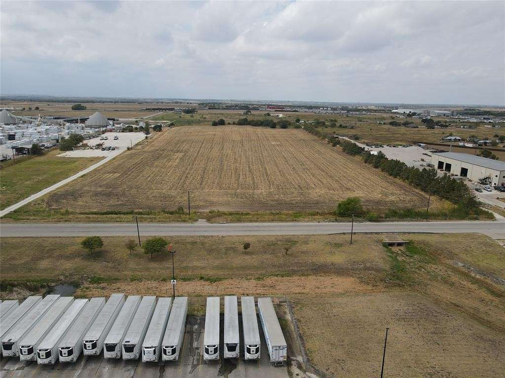 20 Acres of Commercial Land for Sale in Cleburne, Texas