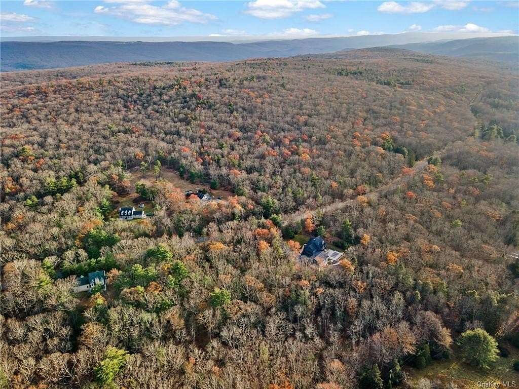 1.65 Acres of Residential Land for Sale in Mamakating Town, New York