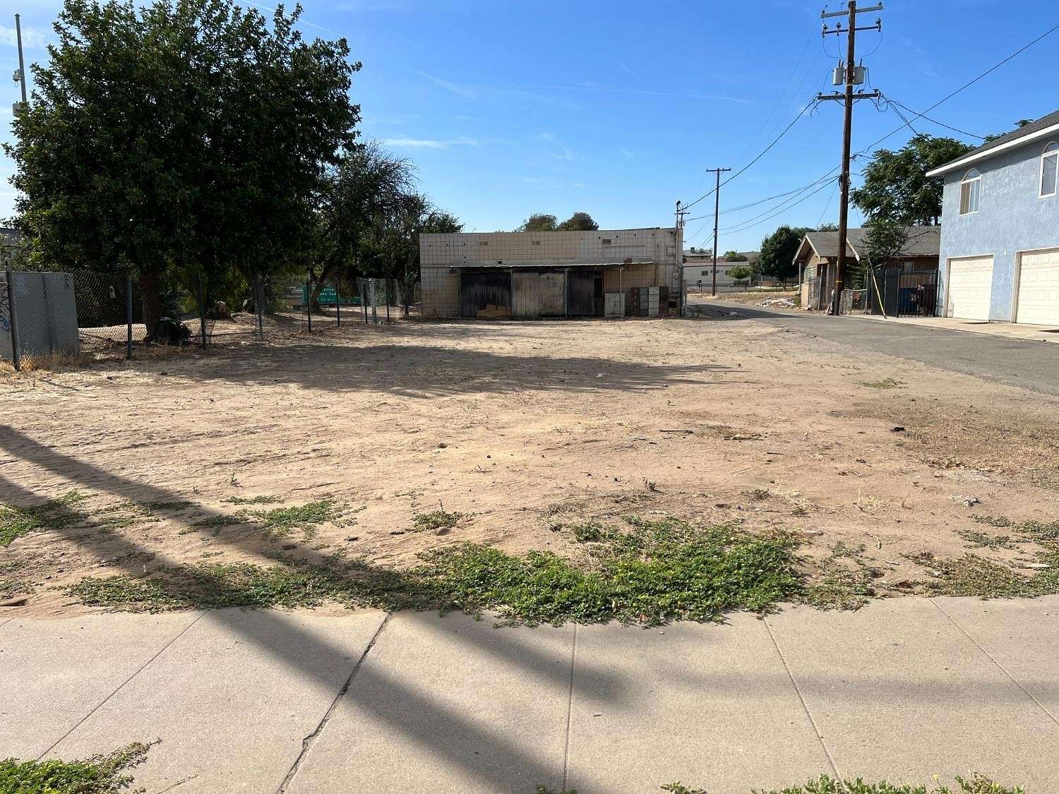 0.1 Acres of Residential Land for Sale in Fresno, California