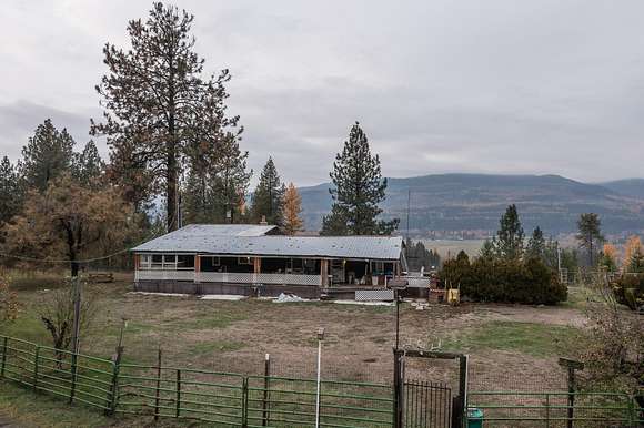 115 Acres of Land with Home for Sale in Colville, Washington