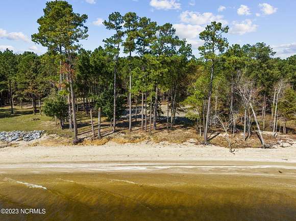 1.6 Acres of Residential Land for Sale in Oriental, North Carolina