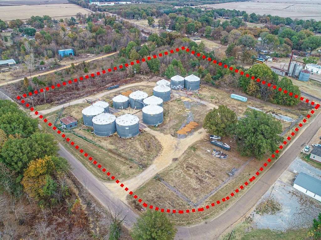 6.5 Acres of Commercial Land for Sale in Sledge, Mississippi