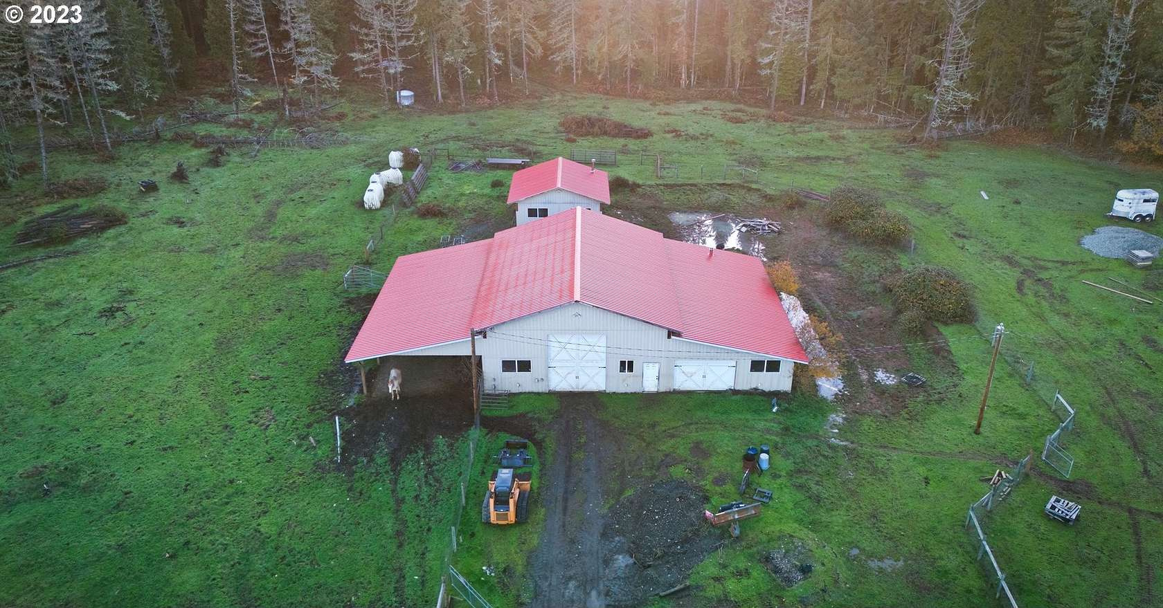 40 Acres of Land for Sale in Tiller, Oregon