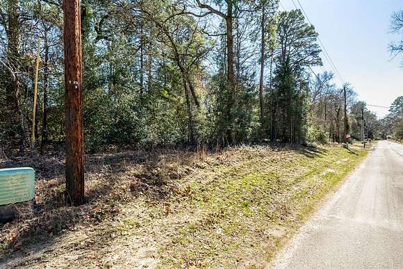 0.48 Acres of Residential Land for Sale in Holly Lake Ranch, Texas