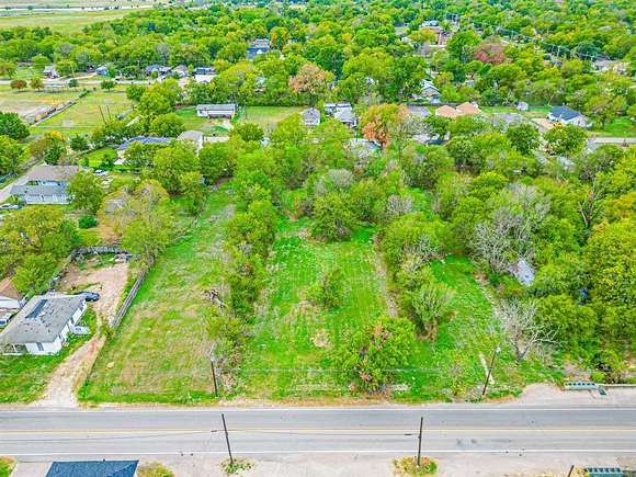 1.1 Acres of Commercial Land for Sale in Corsicana, Texas