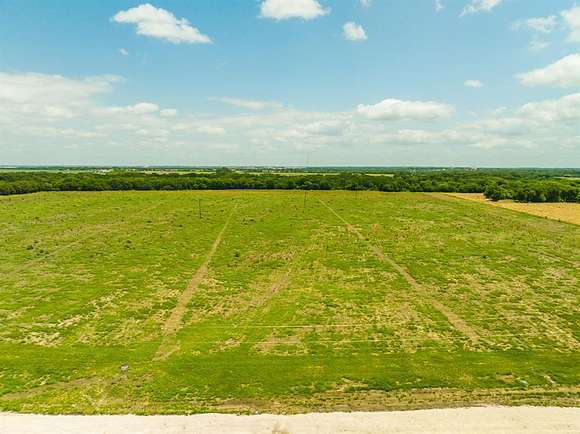 10 Acres of Recreational Land & Farm for Sale in Hillsboro, Texas