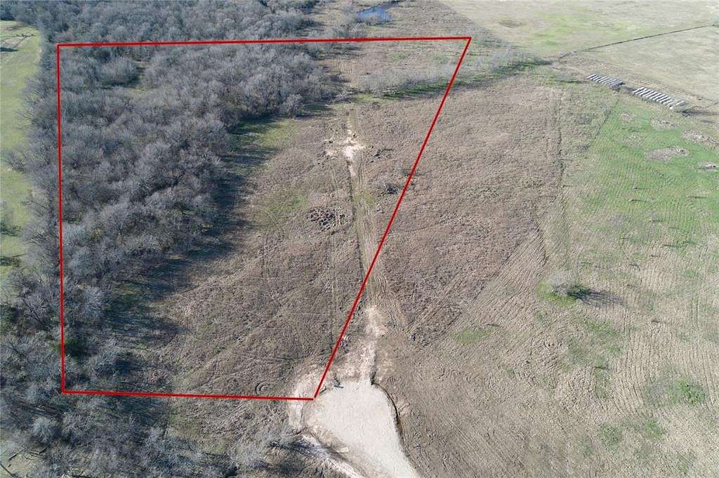 10.4 Acres of Land for Sale in Cumby, Texas