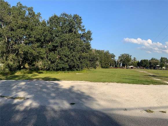 1.5 Acres of Residential Land for Sale in Mulberry, Florida