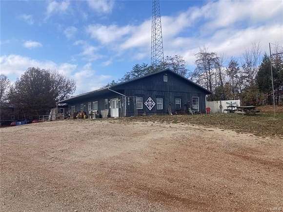 2 Acres of Improved Mixed-Use Land for Sale in Caledonia, Missouri