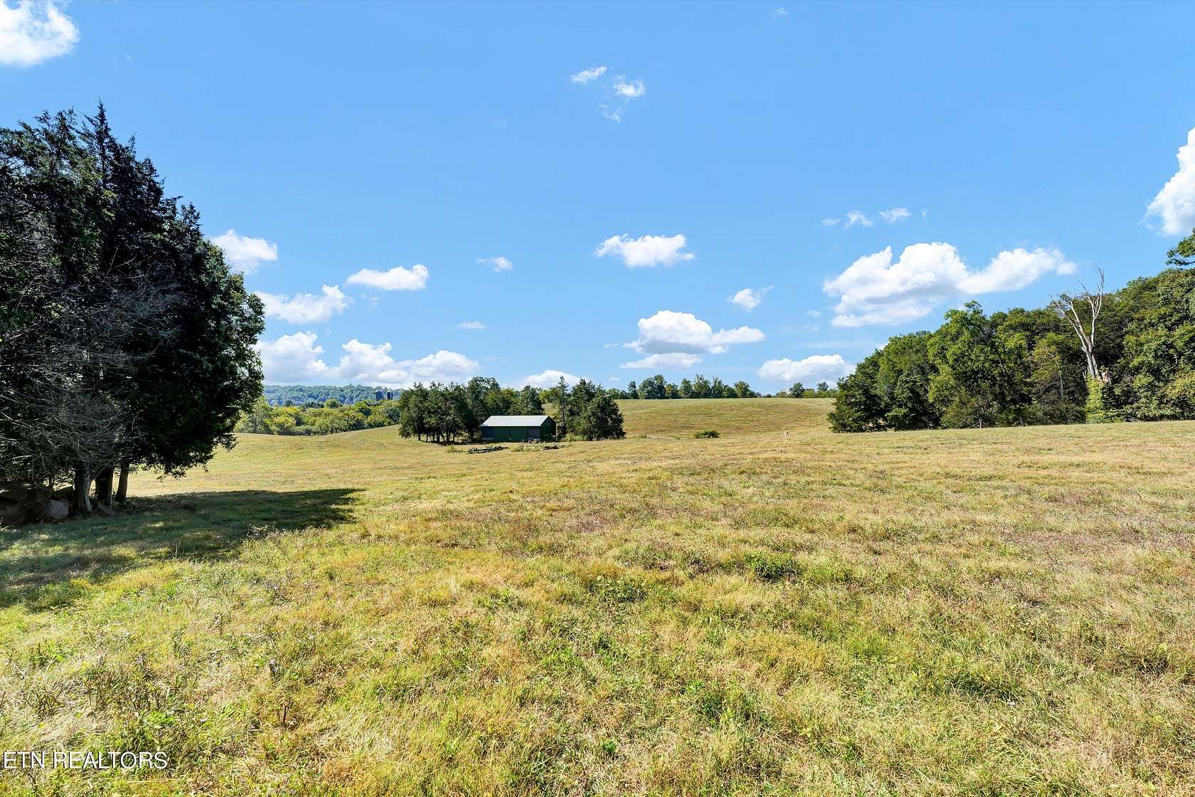 58.5 Acres of Agricultural Land for Sale in Knoxville, Tennessee