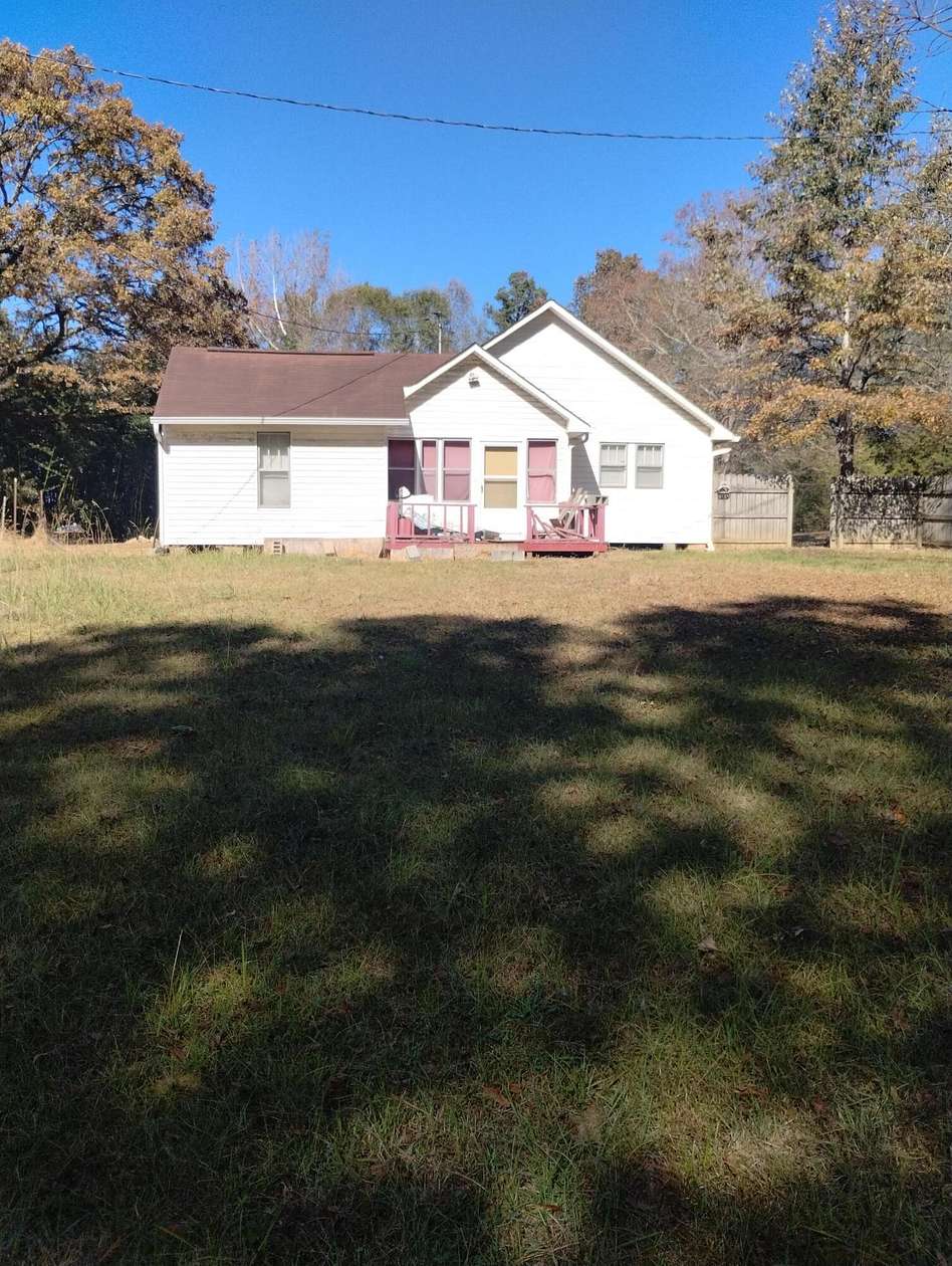 13 Acres of Land with Home for Sale in Vardaman, Mississippi