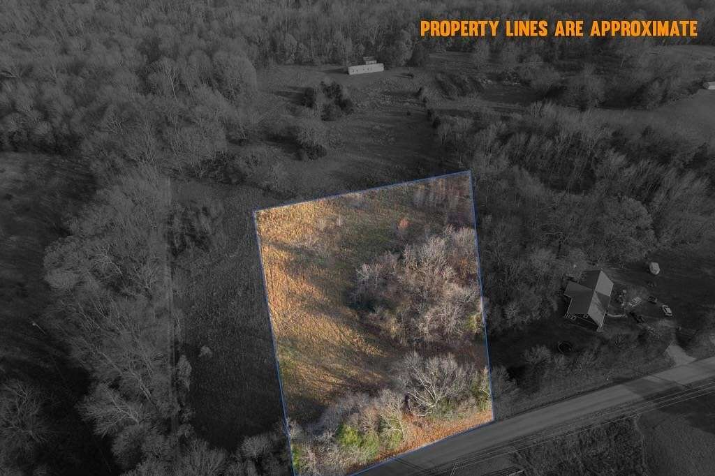 2 Acres of Residential Land for Sale in Alvaton, Kentucky