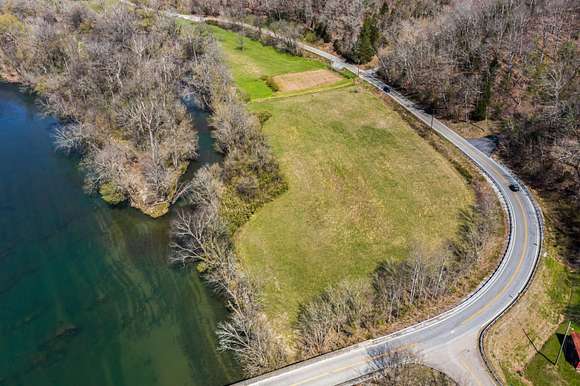 1.5 Acres of Residential Land for Sale in Mosheim, Tennessee
