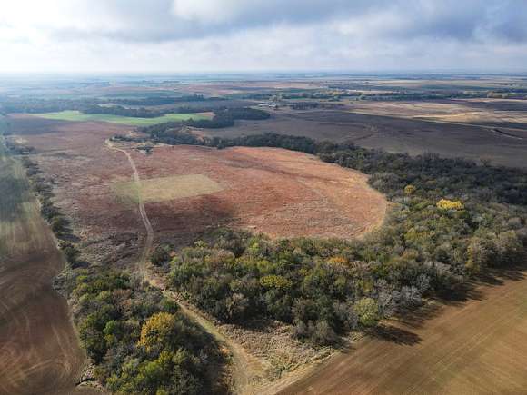 301 Acres of Recreational Land & Farm for Sale in South Haven, Kansas