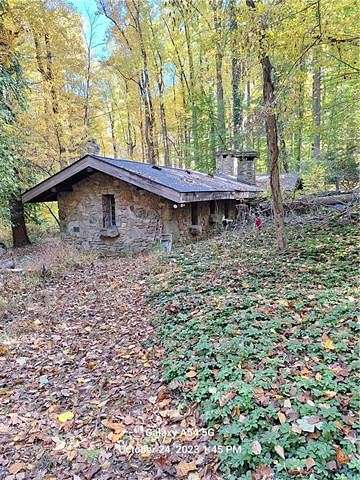 31.4 Acres of Land with Home for Sale in Lower Saucon, Pennsylvania